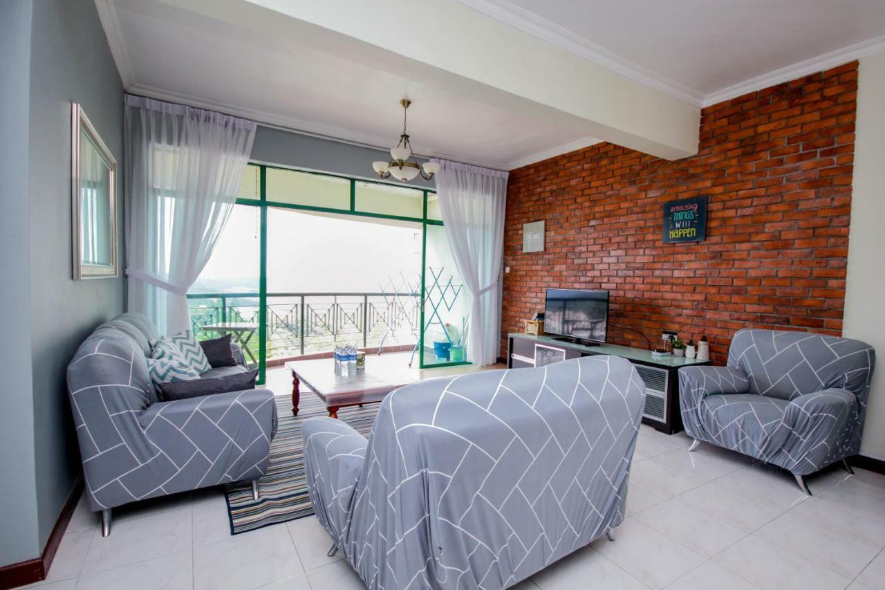 Fun Apartment @ Equatorial Hill Resort مرتفعات كاميرون المظهر الخارجي الصورة