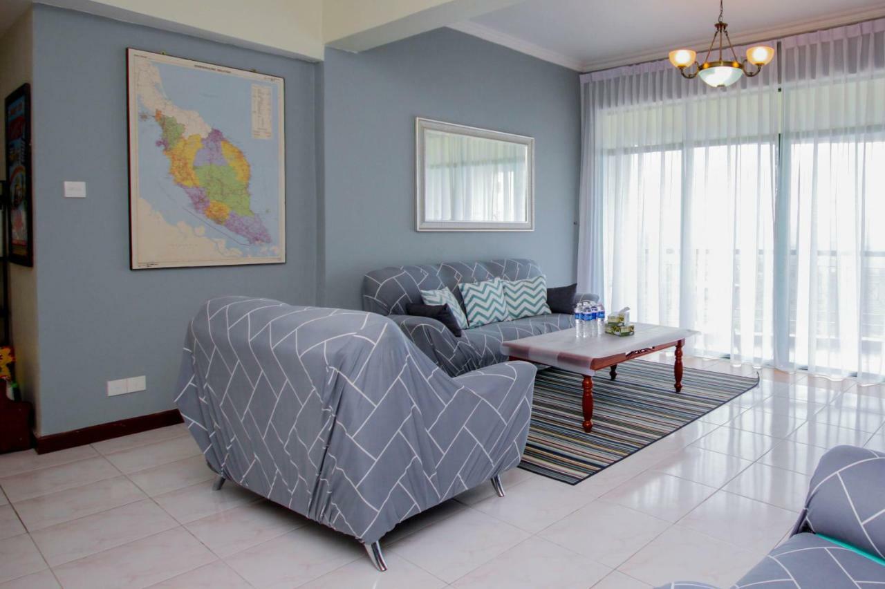 Fun Apartment @ Equatorial Hill Resort مرتفعات كاميرون المظهر الخارجي الصورة